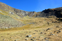 Clots de la Serrera, en la cabecera del valle de Sorteny.