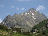 Pico de Rulhe (2.783m) desde el Pla de las Peyres 