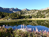 Pico de Montmalús (2.781m) y circo de los Colells