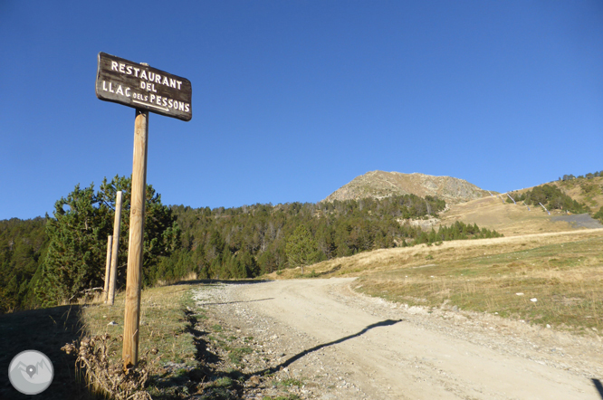 Pico de Montmalús (2.781m) y circo de los Colells 1 