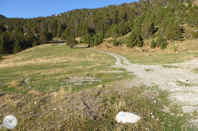 Pico de Montmalús (2.781m) y circo de los Colells 1 