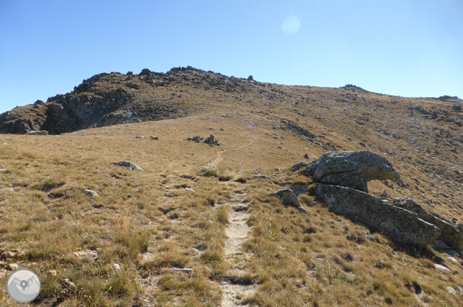 Pico de Montmalús (2.781m) y circo de los Colells 1 