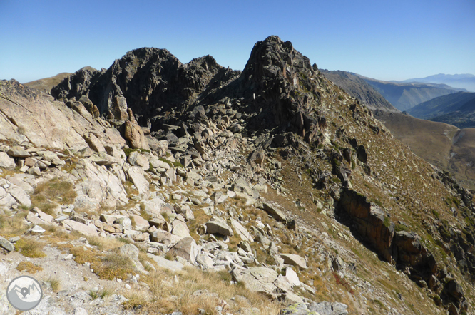 Pico de Montmalús (2.781m) y circo de los Colells 1 