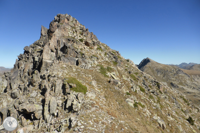 Pico de Montmalús (2.781m) y circo de los Colells 1 