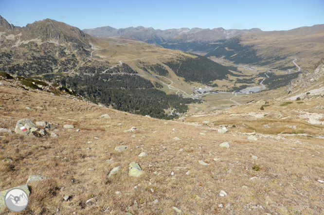 Pico de Montmalús (2.781m) y circo de los Colells 1 