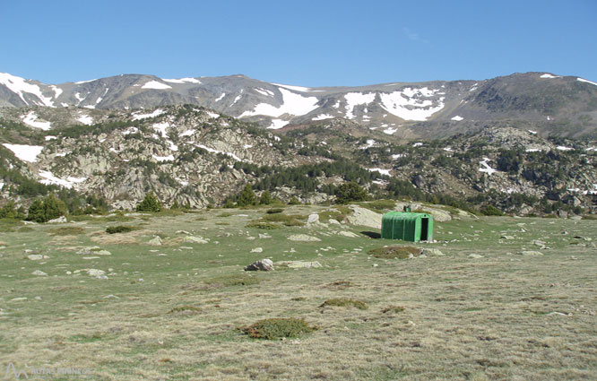 Carlit (2.921m) desde el embalse de las Bulloses 1 