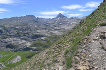 Panorama sobre el macizo de Larra.