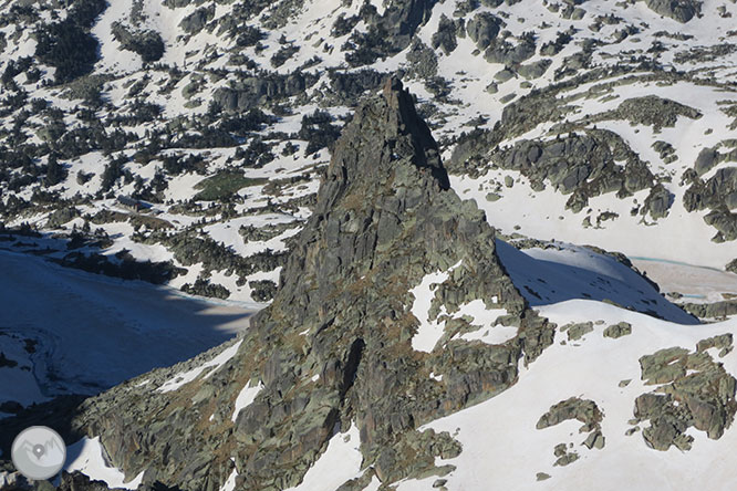 Pico de Amitges (2.848m) y Tuc de Saboredo (2.829m) 1 