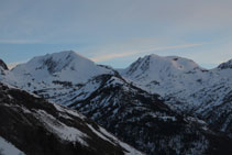 Montañas del Pallars: pico de Flamissella y pico de Certescan.