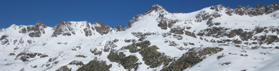 Pico de Nérassol (2.633m) por el valle de Siscar