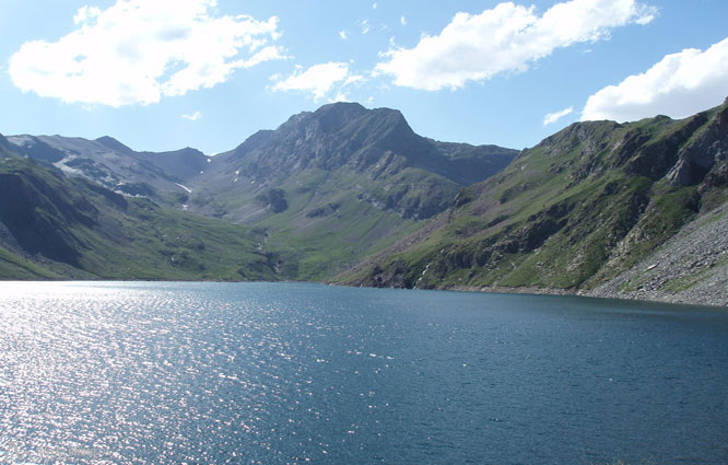 Vallibierna (3.067m) y Culebras (3.062m) por Llauset 1 