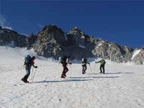 Maladeta Oriental (3.308m) y pico Abadías (3.271m) por la Renclusa