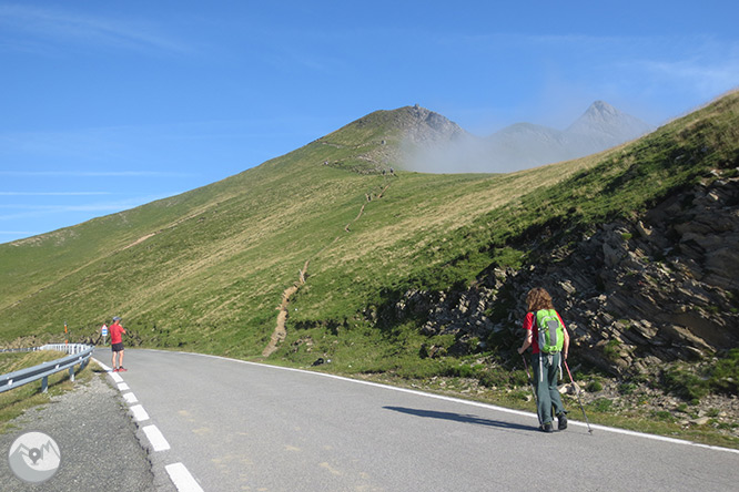 Pico Ori (2.017m) desde el puerto de Larrau 1 