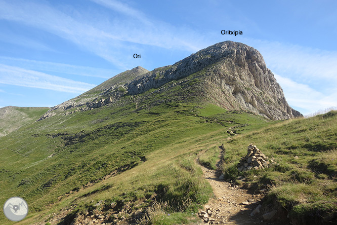 Pico Ori (2.017m) desde el puerto de Larrau 1 