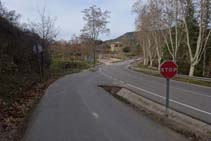 Llegamos a la carretera C-26.