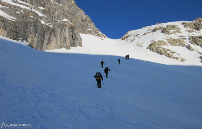 Posets (3.375m) por el refugio Ángel Orús 2 