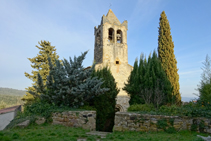 Iglesia románica de Sant Llorenç d´Adri.