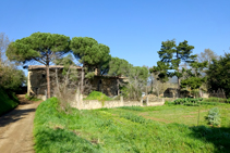 Masia de la Torre Lloreta.