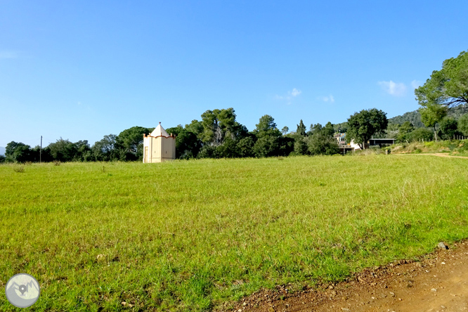 Puig Cargol y la llanura de Calonge 1 