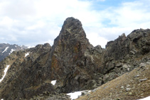 Roc Colom (2.724m) en el valle de Campcardós, para muchos la montaña más salvaje de la Cerdaña.