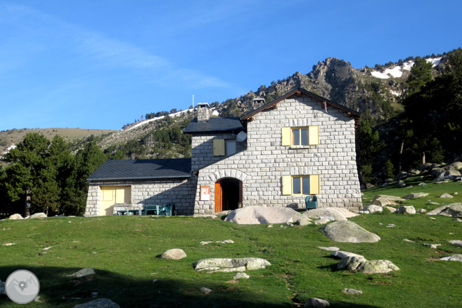 Puigpedrós (2.915m) por Engorgs desde el refugio de Malniu 1 