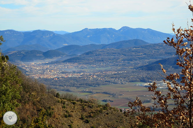 Puigsacalm (1.515m) y Puig dels Llops (1.486m) desde Joanetes 1 