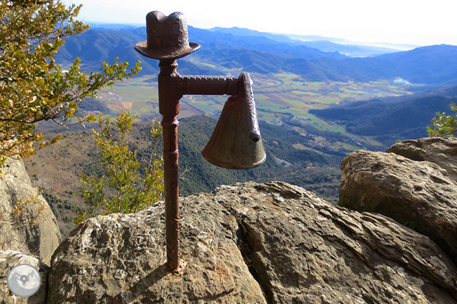 Puigsacalm (1.515m) y Puig dels Llops (1.486m) desde Joanetes 1 