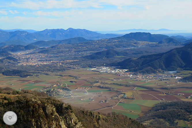 Puigsacalm (1.515m) y Puig dels Llops (1.486m) desde Joanetes 1 