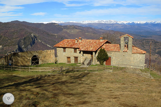 Puigsacalm (1.515m) y Puig dels Llops (1.486m) desde Joanetes 1 