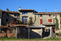 Casas en el pueblo de Campelles.