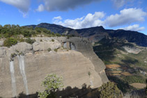 Vista del extremo N de la misma Roca de Sant Honorat.