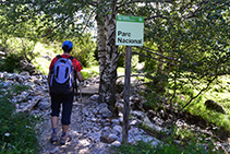 Entramos estrictamente en el interior del Parque Nacional (señal).