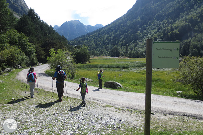 Planell de Aigüestortes y Estany de la Llebreta 1 