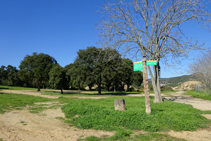 Camino a la ermita de Sant Quirze.