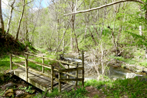 Confluencia del arroyo de Gavàs y el río de Unarre.