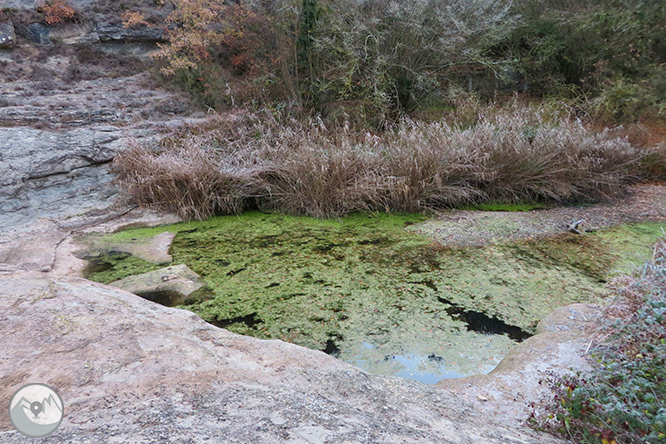 Molino de Brotons y salto de la Tosca en el valle de Marfà 1 