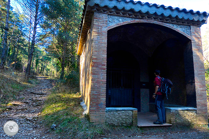 Santuario de Queralt desde Berga 1 