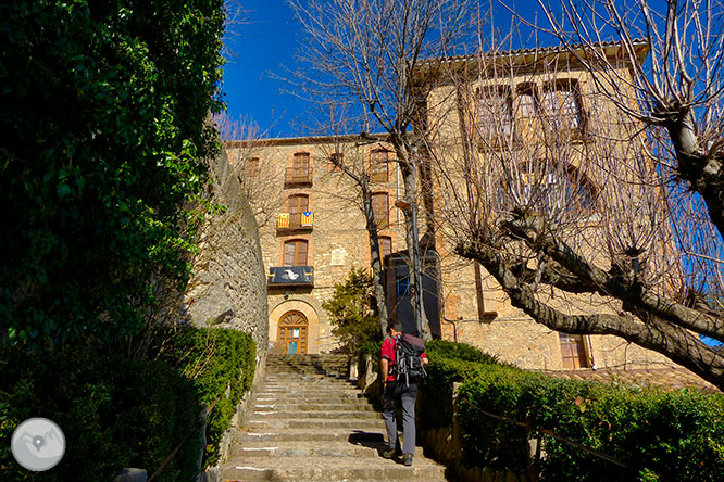 Santuario de Queralt desde Berga 1 