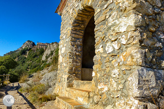 Santuario de Queralt desde Berga 1 