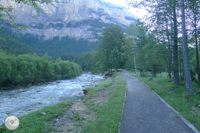 Sendero adaptado de la Pradera de Ordesa 1 