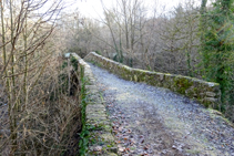 Puente medieval de Vallfogona de Ripollès.