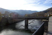 Puente sobre el Noguera Pallaresa.