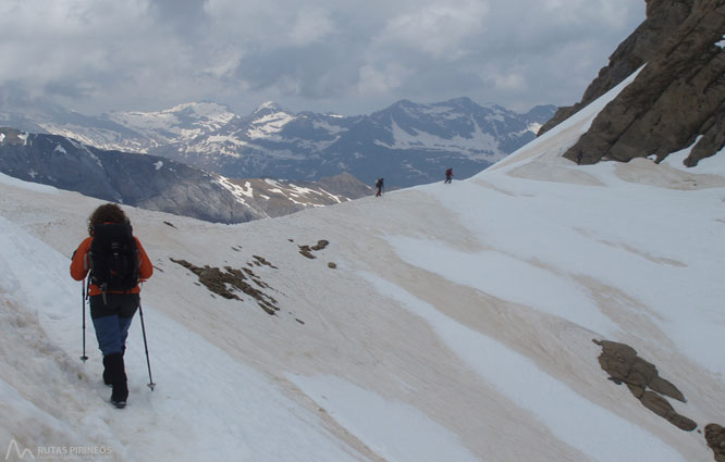 Taillón (3.144m) por la Brecha de Rolando 2 