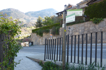 Carretera de la Rabassa a la urbanización de la Pleta de Sibós.