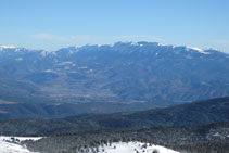 El Cadí y el Moixeró con el valle de la Cerdaña.