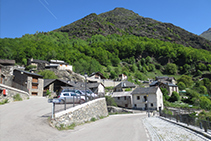 Entrada del pueblo de Capdella.