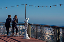 Uno de los miradores del Tibidabo.