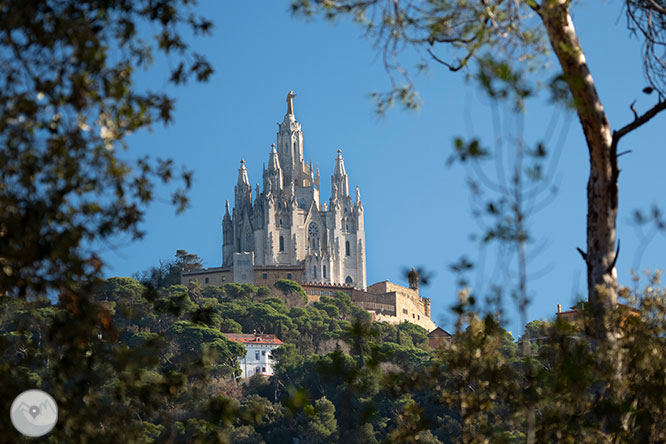 De Vallvidrera al Tibidabo por la fuente de la Budellera 1 