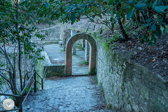 De Vallvidrera al Tibidabo por la fuente de la Budellera 1 