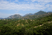 La sierra de Queralt y Rasos de Peguera.